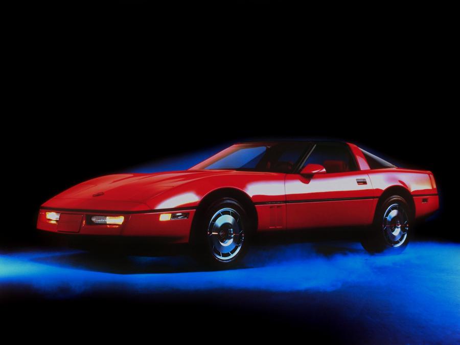  Chevrolet Corvette Coupe 1983 года  (фото 22 из 26)